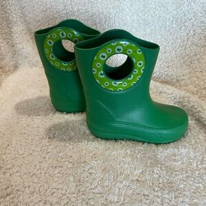 Okabashi Green Rain & Snow Boots with Sturdy Sole
